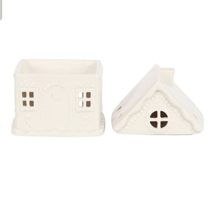 Gingerbread house oil burner