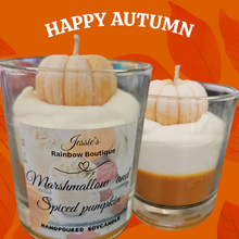 Load image into Gallery viewer, Marshmallow and  spiced pumpkin soycandle