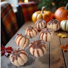 Load image into Gallery viewer, 3D Soywaxmelt  Pumpkin